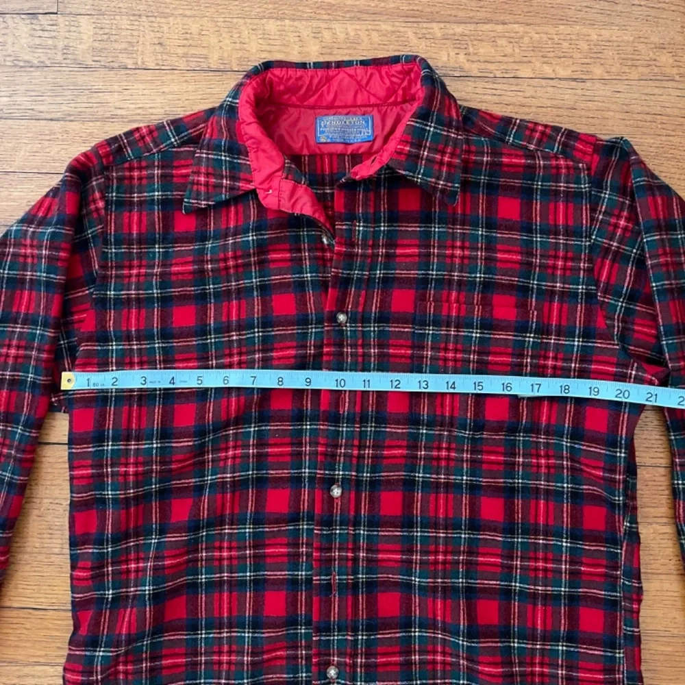 Vintage - Pendleton Red Plaid Virgin Wool Flannel Shirt Size Large - Picture 4 of 8